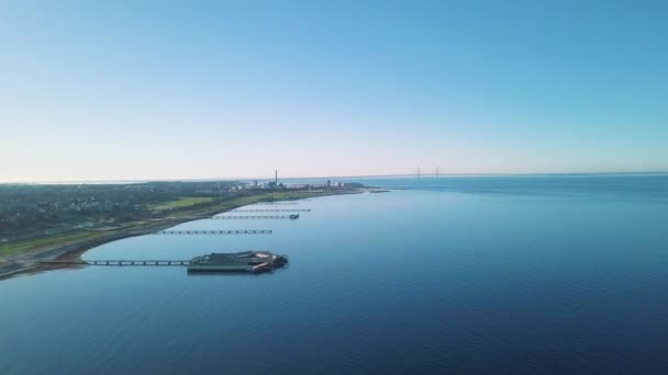Vista Aérea Del Golfo Malmo Con Puente Eresund — Vídeos de Stock