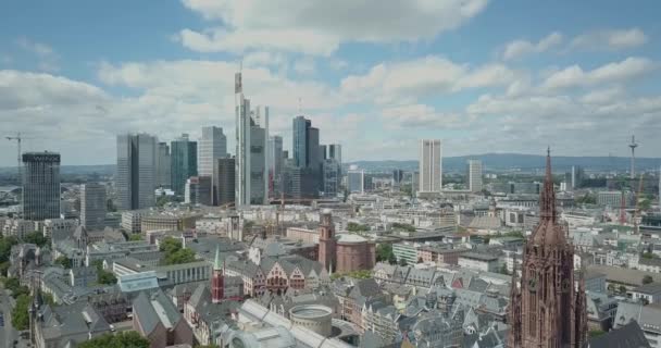 Політ Над Frankfurt City Набережну Ріку Головна Видом Центр Міста — стокове відео