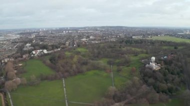 Greenwich (Londra) Greenwich gözlemevi ve Greenwich sıfır hattı ile hava manzaralı.