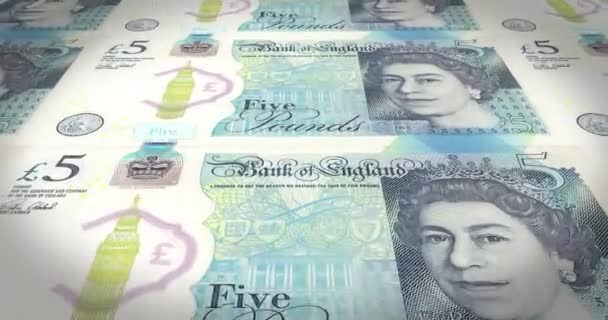 Beş pound Sterling ekranında, nakit para, banknot döngü — Stok video