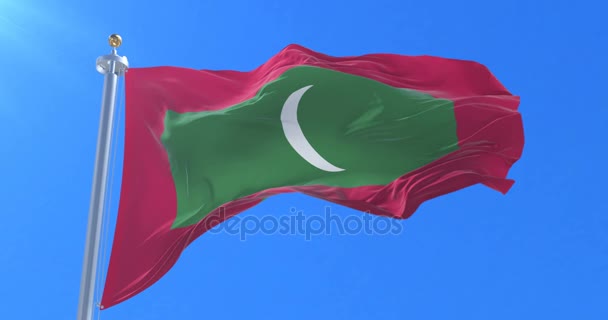 Flag Maldives Waving Wind Blue Sky Slow Loop — Stock Video