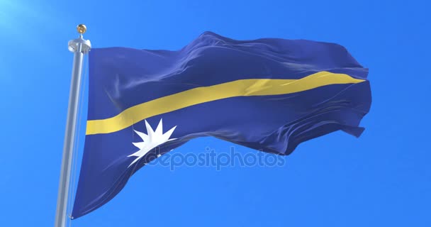 Bandera Nauru Ondeando Viento Lentamente Cielo Azul Bucle — Vídeos de Stock