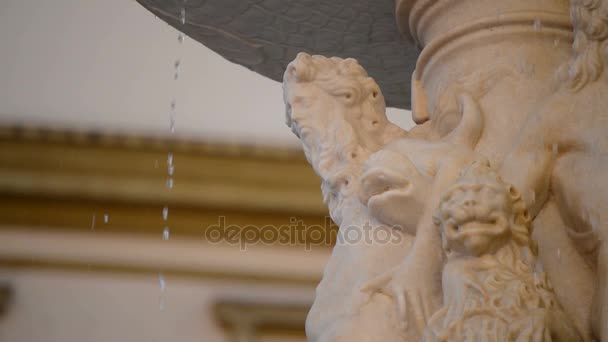Geschnitzte Figur Des Gottes Neptun Öffentlichen Brunnen Malaga Spanien — Stockvideo
