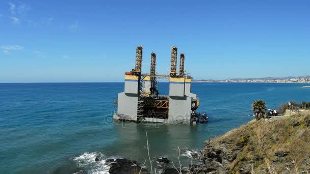 Plataforma Marítima Encalhada Costa — Vídeo de Stock