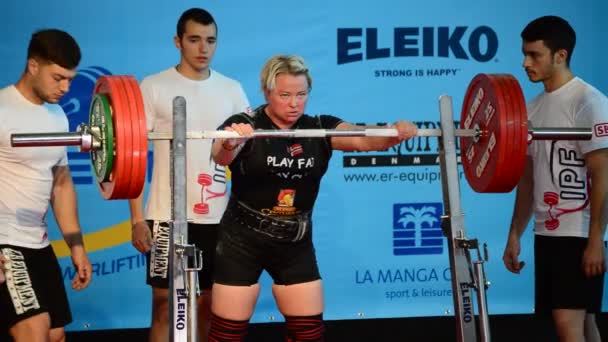 Mulher Halterofilista Teste Agachamento Campeonato Powerlifting — Vídeo de Stock