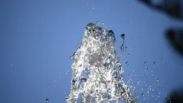 Wasser Bewegt Sich Mit Druck Einem Wasserbecken — Stockvideo