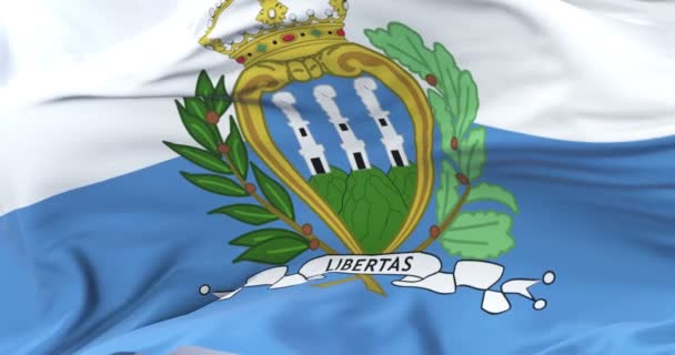 Flaga San Marino Macha Wiatr Powolny Błękitnego Nieba Pętla — Wideo stockowe