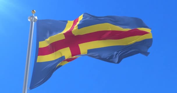 Aland Islands Bandera Ondeando Viento Lentamente Con Cielo Azul Bucle — Vídeo de stock