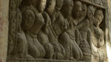 Arkeolojik anıt taş Asya farklı rakamlar