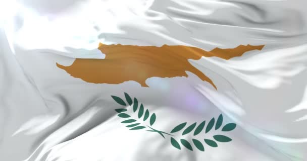 Bandera Chipriota Ondeando Viento Con Cielo Azul Bucle — Vídeo de stock