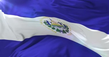 El Salvador bayrak, mavi gökyüzü, rüzgarla sallayarak döngü