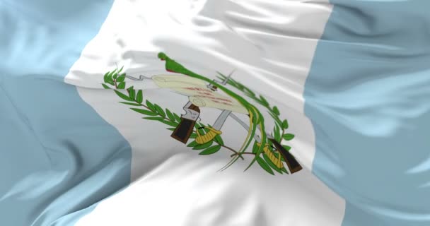 Vlag Van Guatemala Zwaaien Wind Met Blauwe Hemel Lus — Stockvideo