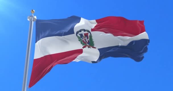 多米尼加共和国的旗帜在风中挥舞缓慢 — 图库视频影像