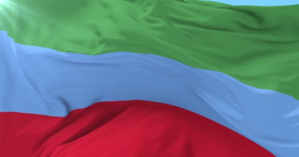 Vlag Van Dagestan Zwaaien Wind Met Blauwe Hemel Traag Lus — Stockvideo