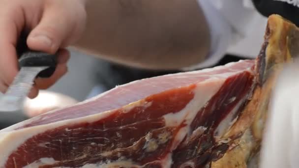 Spaans Serrano Ham Voedsel Snijden — Stockvideo
