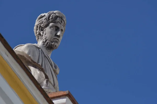 Busto Que Representa Figura Hombre Balcón Andaluz Día Soleado —  Fotos de Stock