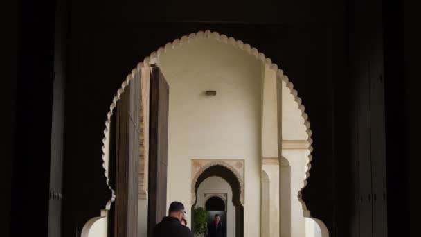 Arcos Nazaríes Interior Del Antiguo Palacio Alcazaba Málaga España — Vídeos de Stock