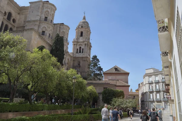 Malaga Katedrális Torony Cister Utcából Malaga Spanyolország — Stock Fotó