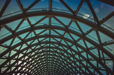 Barış Köprüsü, barış Köprüsü yaya köprüsü Kura Nehri Tiflis, Gürcistan'daki bitti.