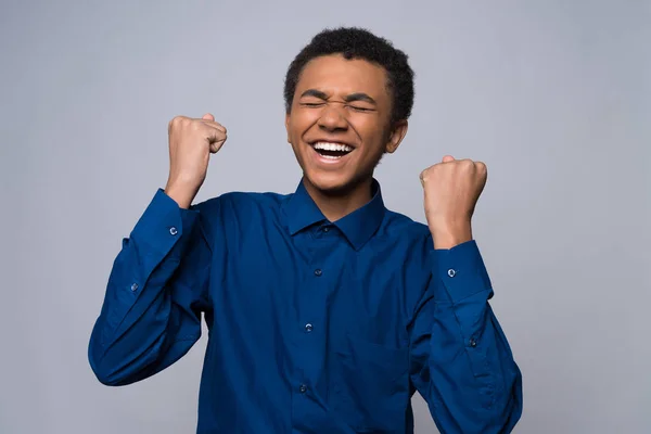 African American teenager in denim shirt — Stock Photo, Image