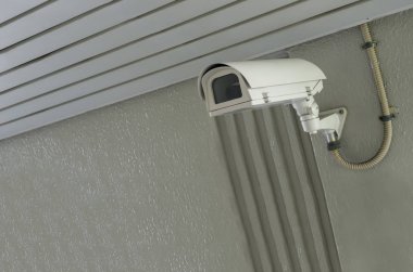 CCTV kameraları beyaz bir hareket kaydedilmiş.