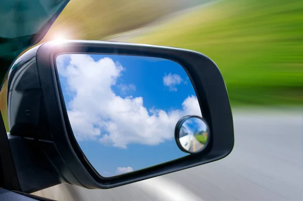 View mirror on the side of the device — Stock Photo, Image