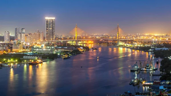 普密蓬桥全景景观 — 图库照片