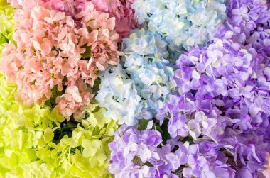 Yapay çiçek buketi