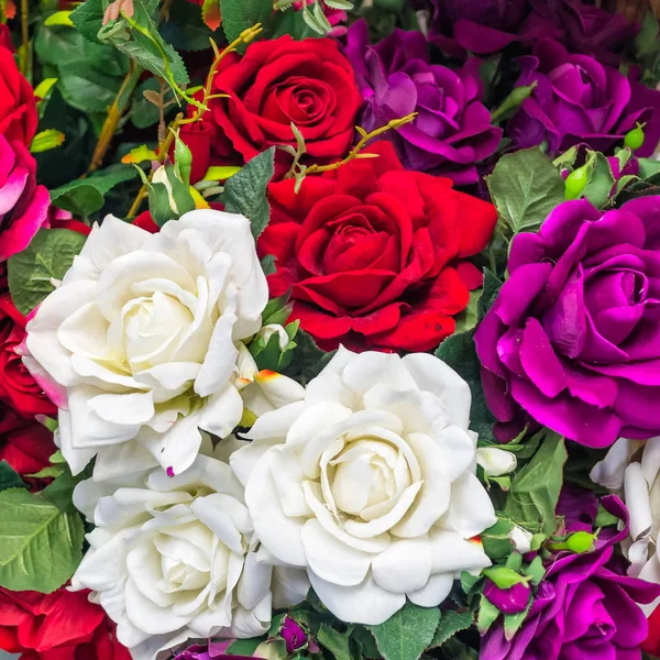 Boeket van Rose kunstbloemen — Stockfoto