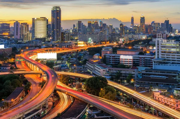 Geschäftsviertel von Bangkok — Stockfoto