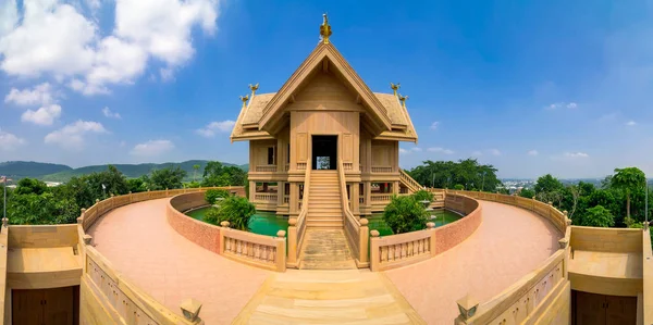 Arenito templo budista — Fotografia de Stock