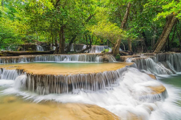 Krajobraz Huai Mae Kamin wodospad — Zdjęcie stockowe