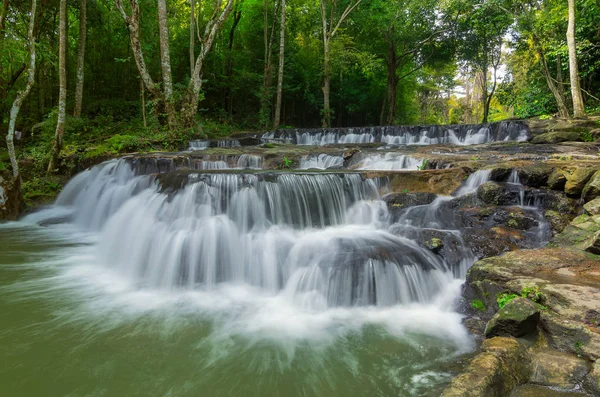 Sam lan waterfall — Stock Photo, Image