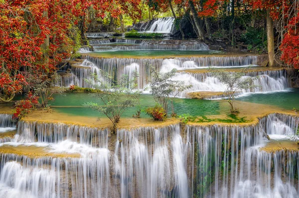 Paesaggio della cascata Huai Mae Kamin — Foto Stock