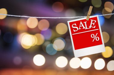 Satılık etiket fotoğraf çerçevesi içinde 