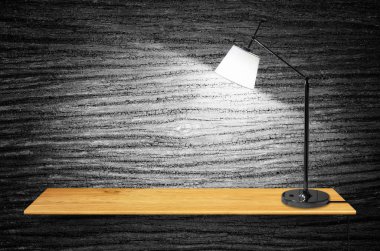 ahşap kitaplık lamba 