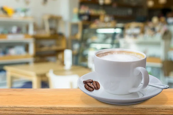 Tasse de café sur la table — Photo