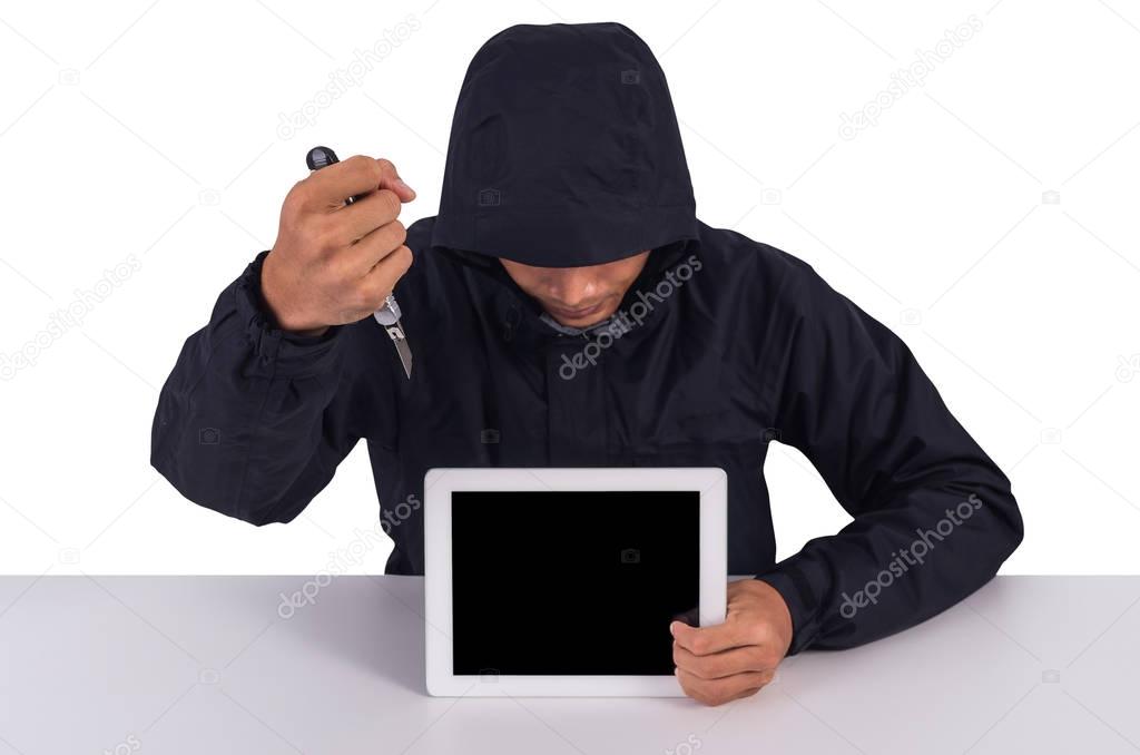 Hacker stealing data 