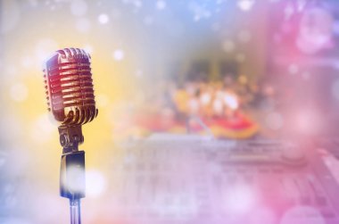 Gümüş Antika mikrofon 