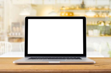  Masada boş ekran olan dizüstü bilgisayar