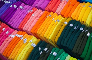 renkli kumaş mağazaları