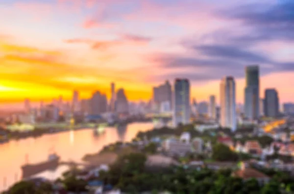 Arranha-céus de Bangkok ao pôr-do-sol — Fotografia de Stock