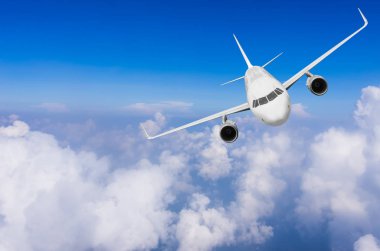 Yüksekten uçuyor uçak