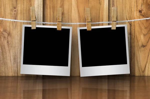 Boş fotoğraf kağıtları