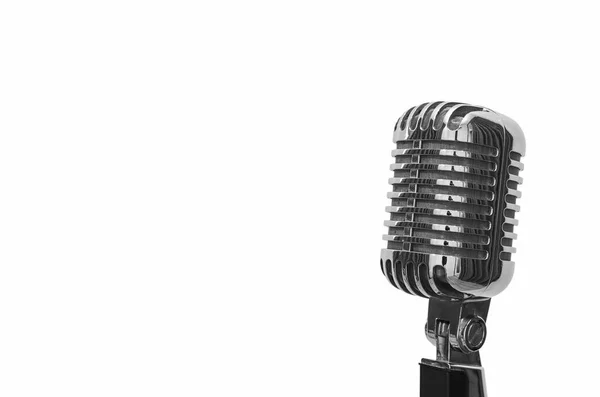 Серебряный винтажный микрофон — стоковое фото