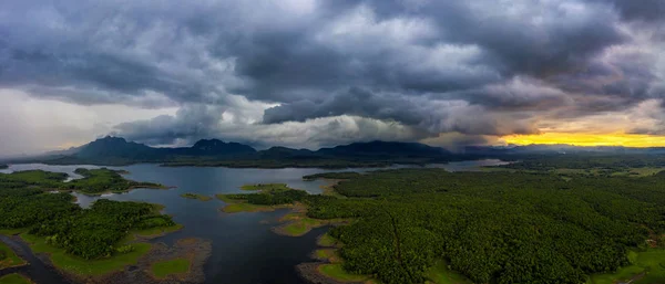 Mae Chang Reservoir — 스톡 사진