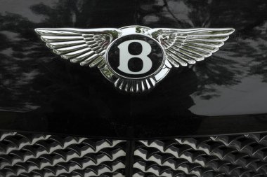 Bentley Motors Limited, 1919 'dan beri Crewe merkezli lüks, spor ve SUV otomobil üreticisi. 1998 'den beri Volkswagen AG şirketine ait..