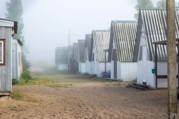 Turiststuga Vid Havet Från Sovjettiden Dimman — Stockfoto