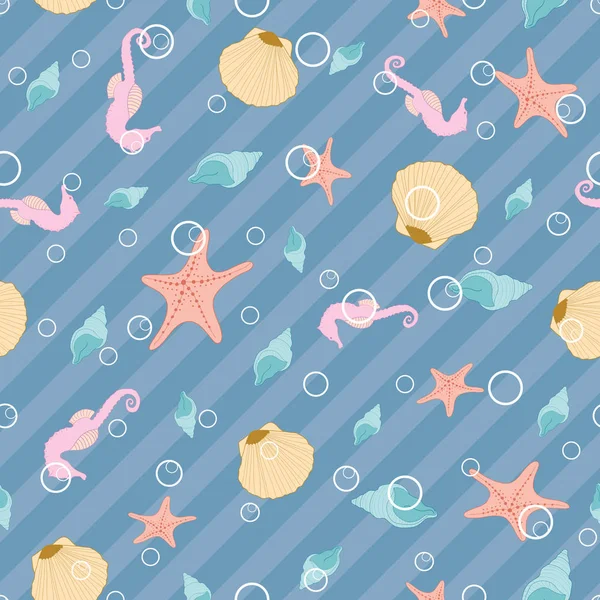Płynny wzór z rozgwiazdami, muszelkami i konikiem morskim na niebieskich paskach — Wektor stockowy