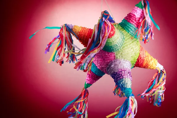 Kleurrijke Mexicaanse pinata — Stockfoto